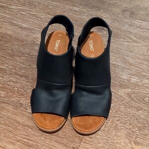 Toms Eliana Block Heel Sandals Size 7